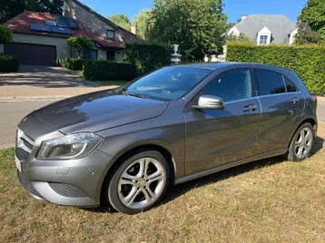 Mercedes-Benz A180