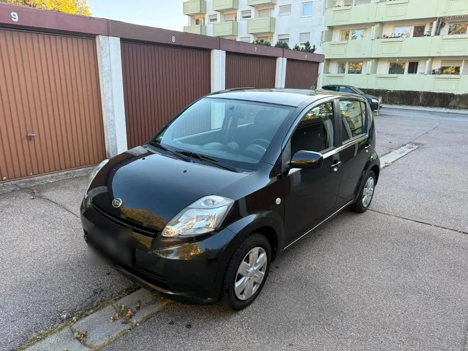 Daihatsu Sirion