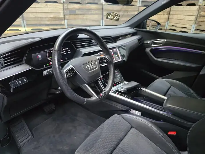 Audi E-Tron 2023 photo 3