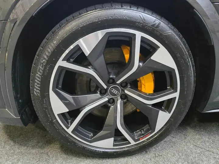 Audi E-Tron 2023 photo 2