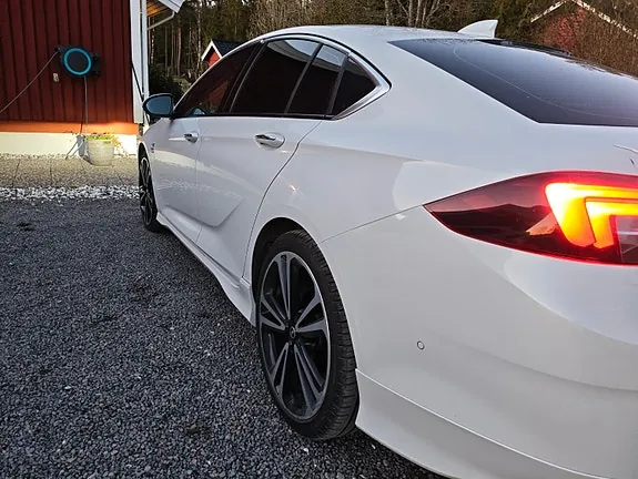 Opel Insignia 2018 photo 4
