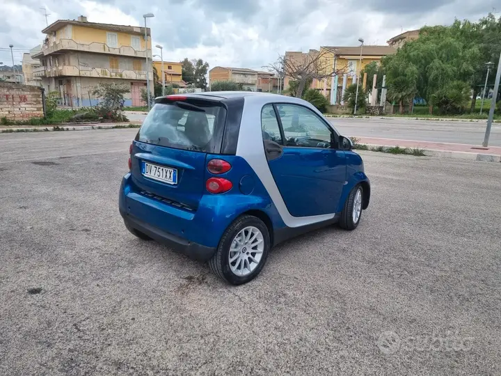Smart Fortwo 2009 photo 4
