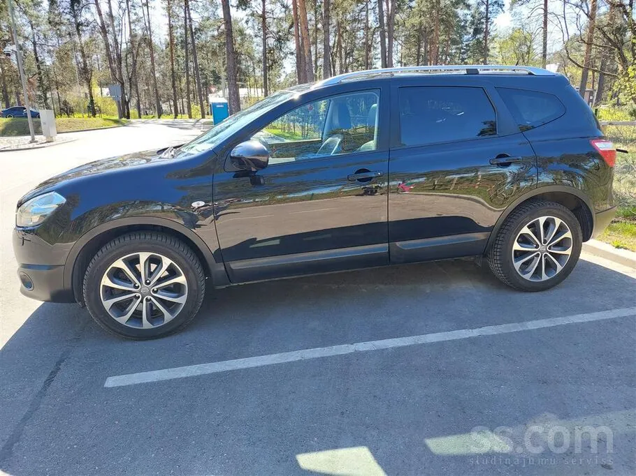 Nissan Qashqai 2013 photo 2