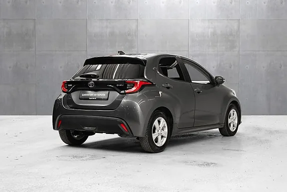 Toyota Yaris 2024 photo 4