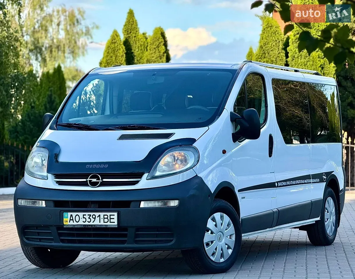 Opel Vivaro 2004 photo 3