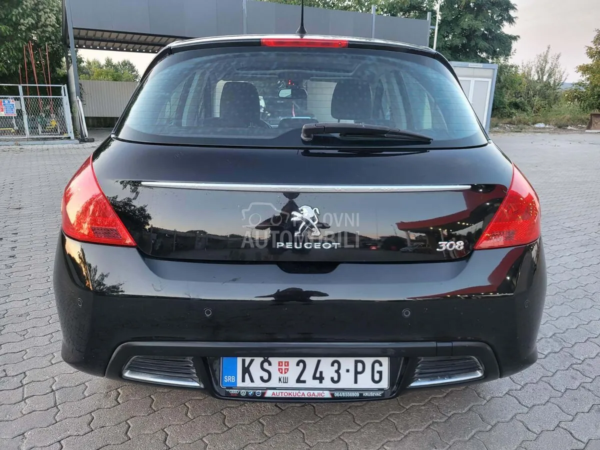 Peugeot 308 2013 photo 5