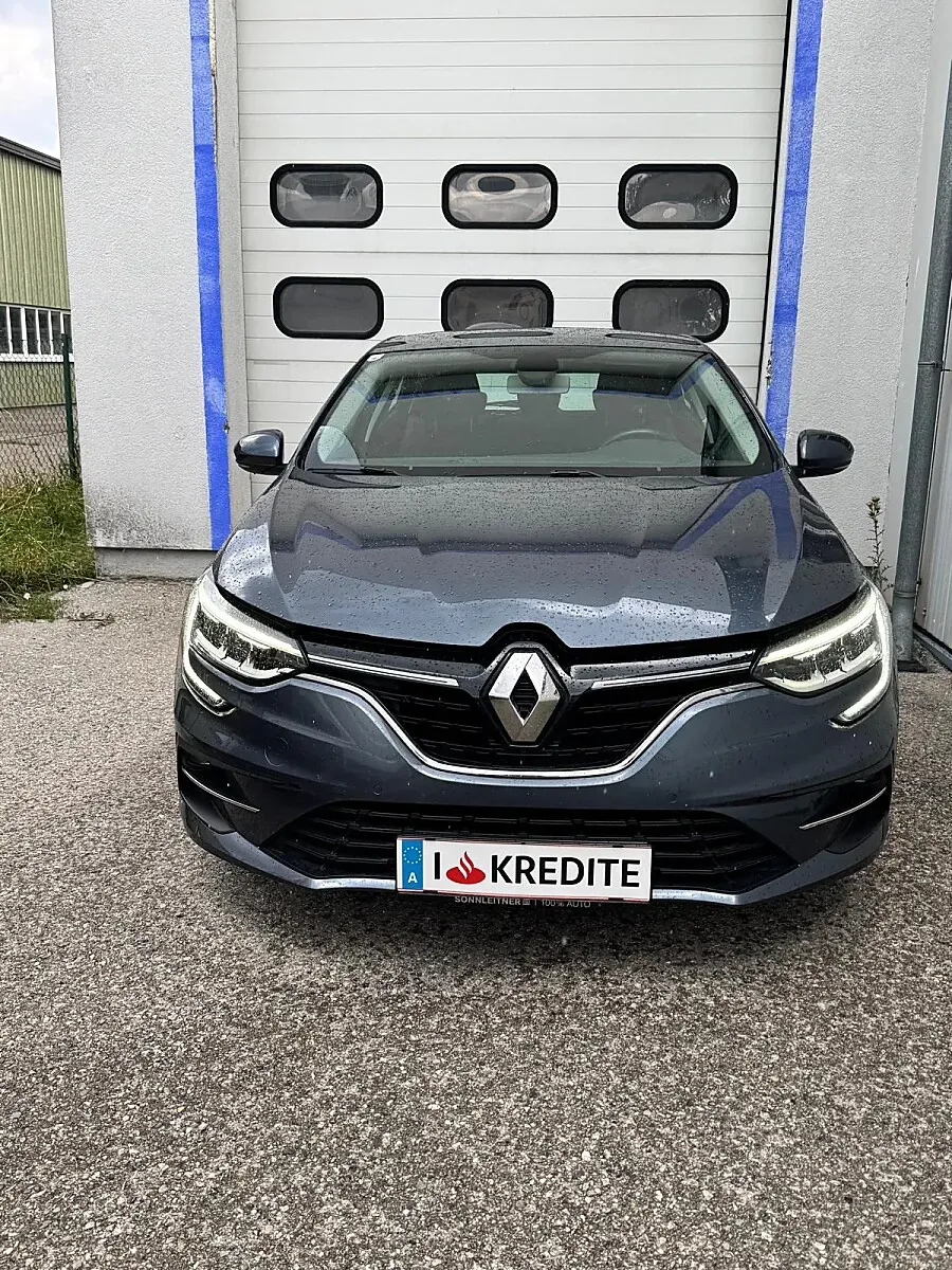 Renault Megane 2022 photo 2