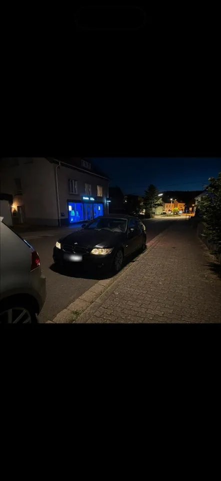 BMW E90
