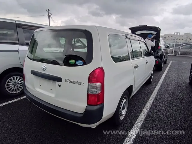Toyota Probox Van 2019 photo 4