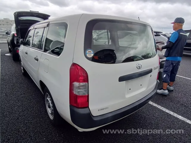 Toyota Probox Van 2019 photo 3