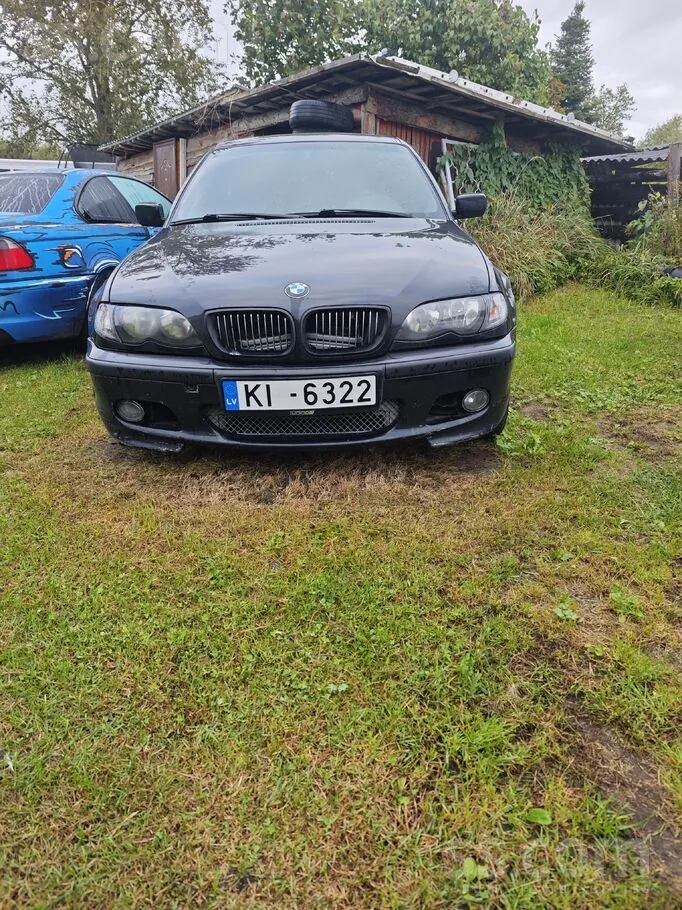 BMW 330