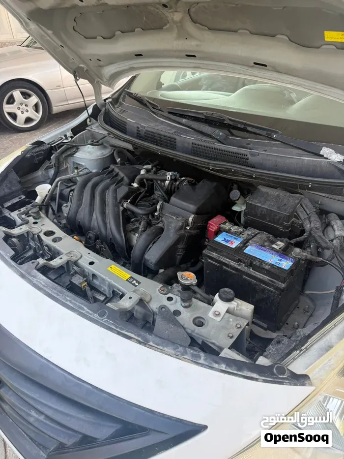 Nissan Sunny 2016 photo 3