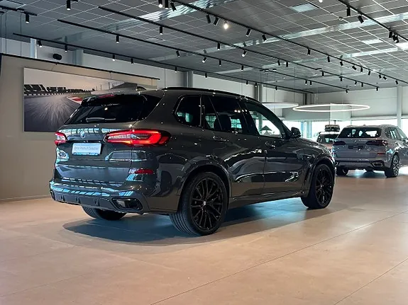 BMW X5 2022 photo 4