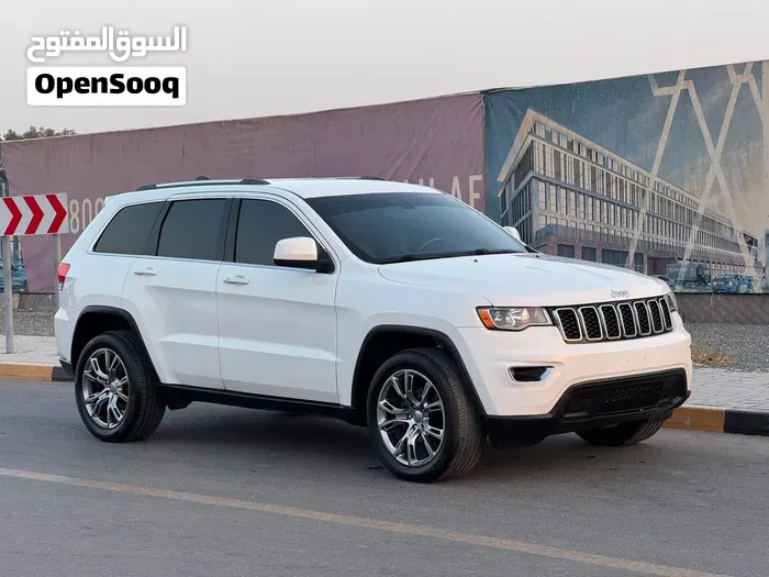 Jeep Grand Cherokee 2018 photo 3