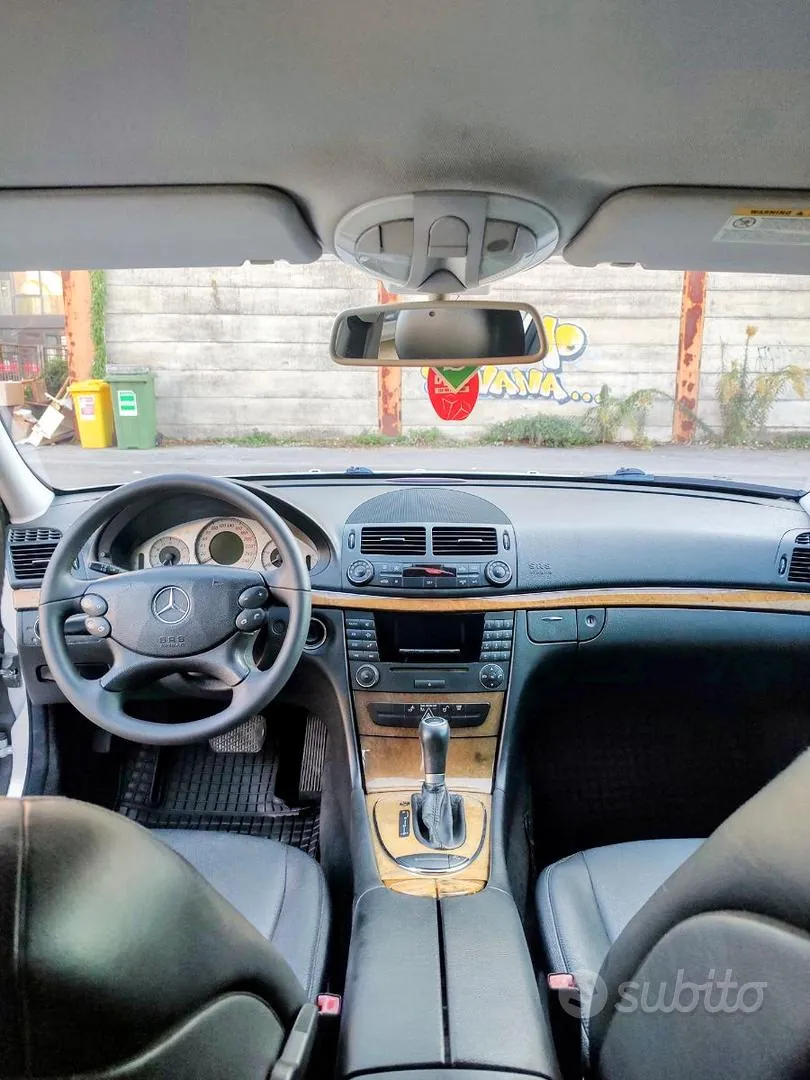 Mercedes-Benz E-Class 2007 photo 5