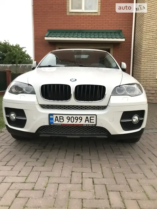 BMW X6 2012 photo 2