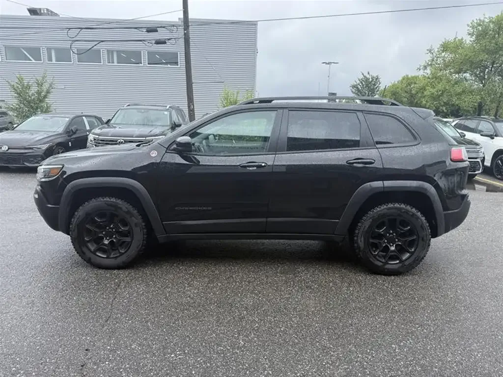 Jeep Cherokee 2022 photo 2