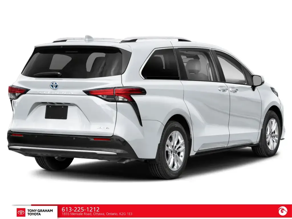 Toyota Sienna 2023 photo 2