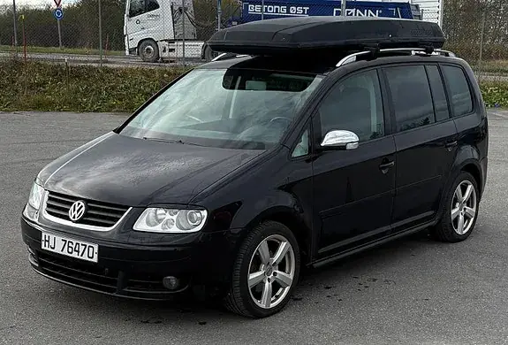 Volkswagen Touran 2005 photo 2