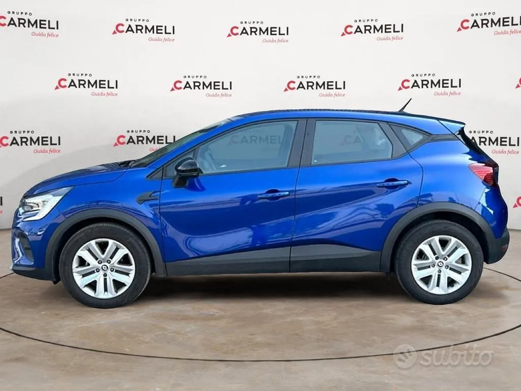 Renault Captur 2023 photo 2