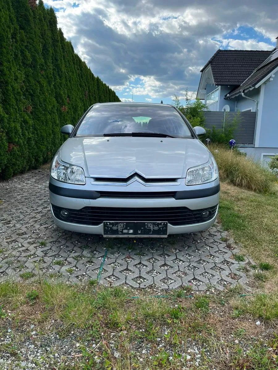 Citroen C4 2006 photo 3