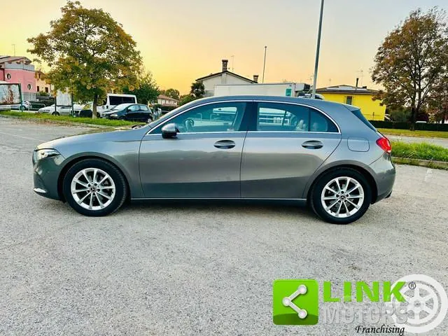 Mercedes-Benz A 180 2019 photo 3