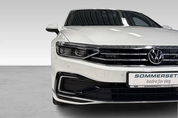 Volkswagen Passat 2022 photo 3
