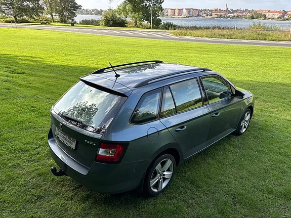 Skoda Fabia 2017 photo 5