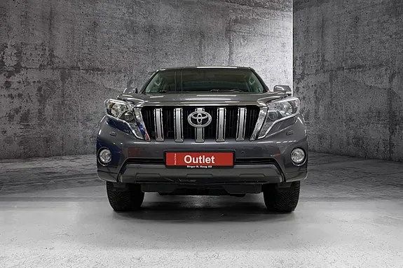Toyota Land Cruiser 2015 photo 2