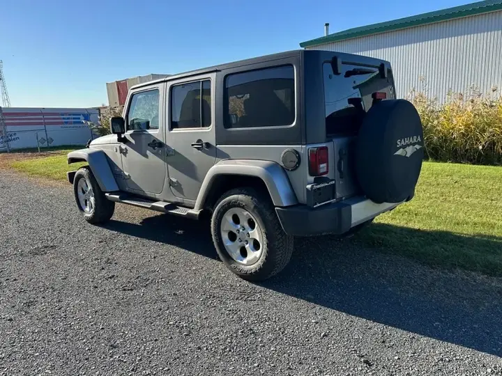 Jeep Wrangler Unlimited 2014 photo 4
