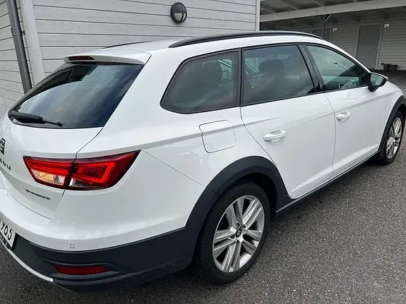 Seat Leon 2016 photo 3