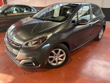 Peugeot 208 2015 photo 2