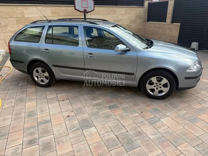 Skoda Octavia 2006 photo 5