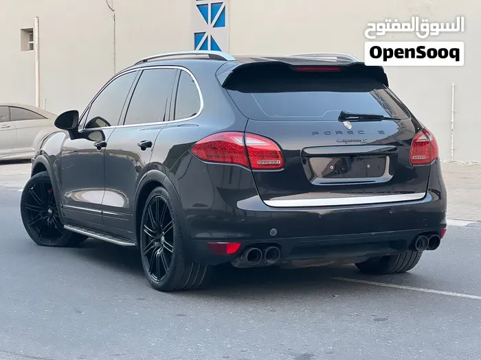 Porsche Cayenne 2011 photo 4