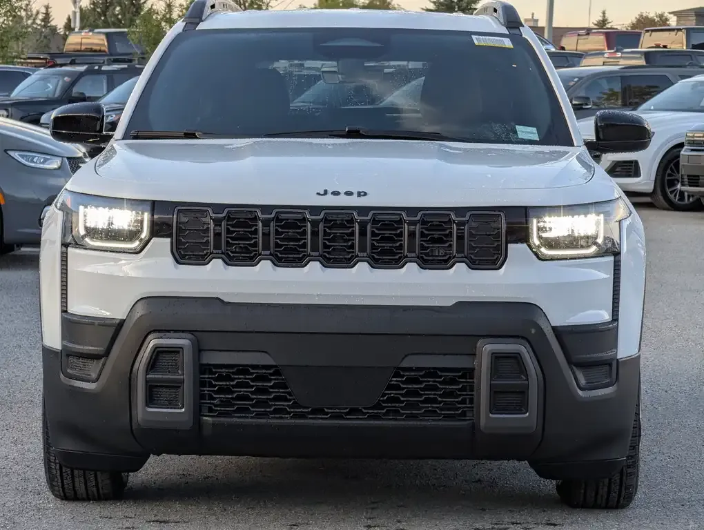 Jeep Cherokee 2026 photo 3