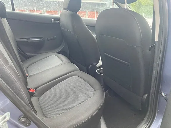 Hyundai I20 2013 photo 4