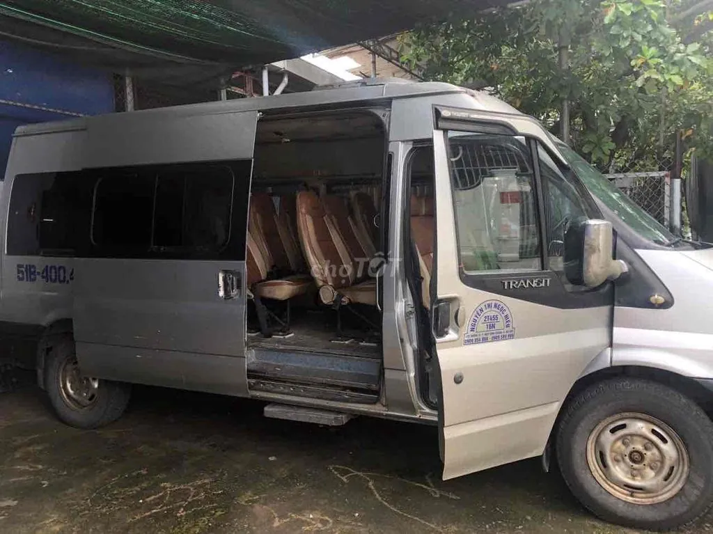 Ford Transit 2010 photo 4