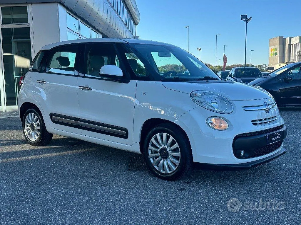 Fiat 500L 2015 photo 2