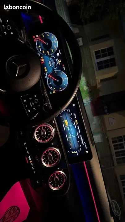 Mercedes-Benz A-Class 2018 photo 3