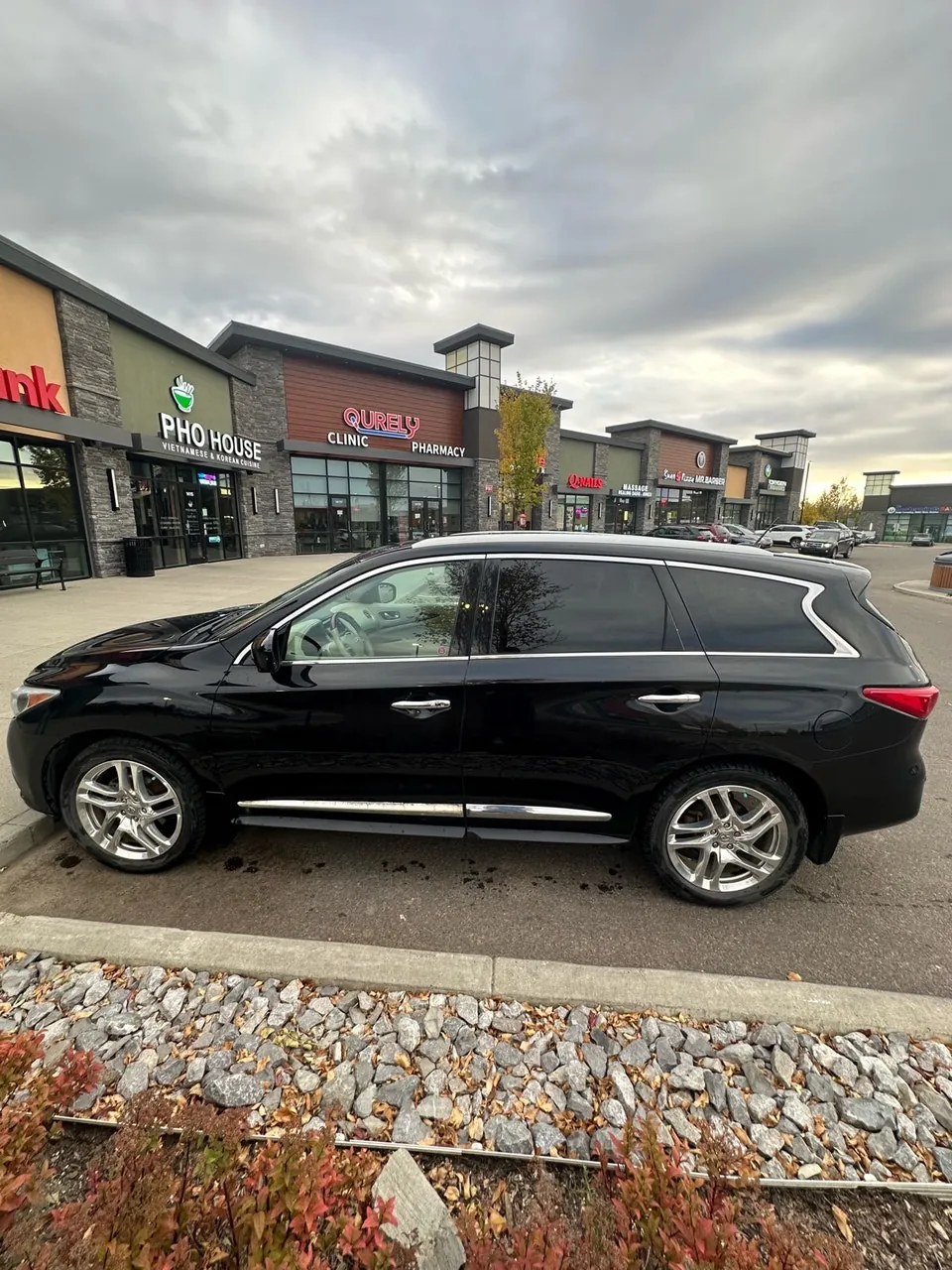 Infiniti Jx35 2013 photo 2
