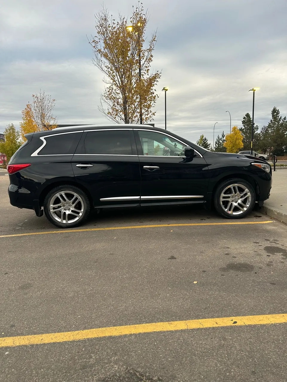 Infiniti Jx35 2013 photo 5