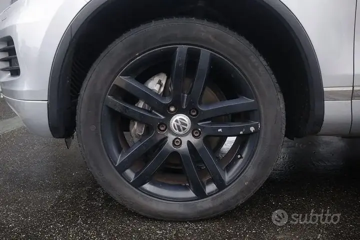 Volkswagen Touareg 2011 photo 5