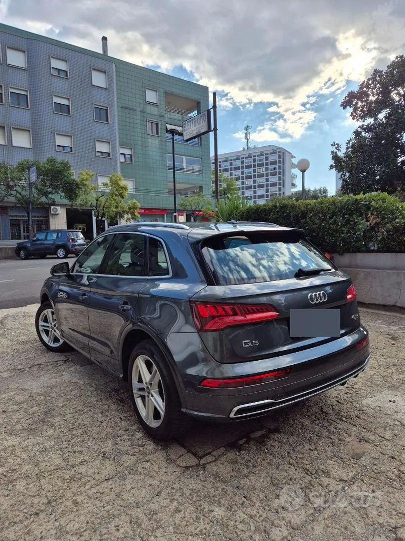 Audi Q5 2019 photo 2