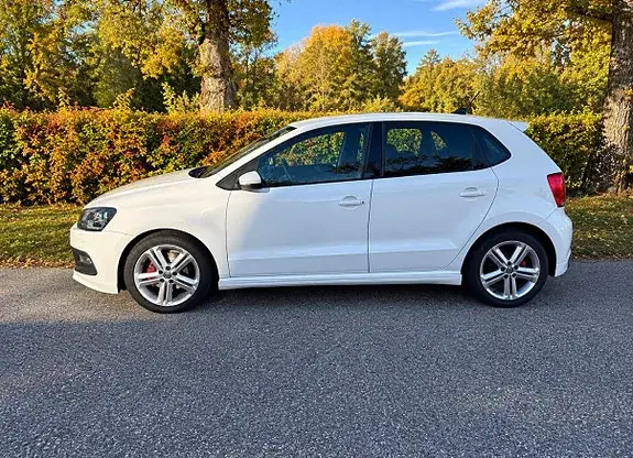 Volkswagen Polo 2014 photo 2