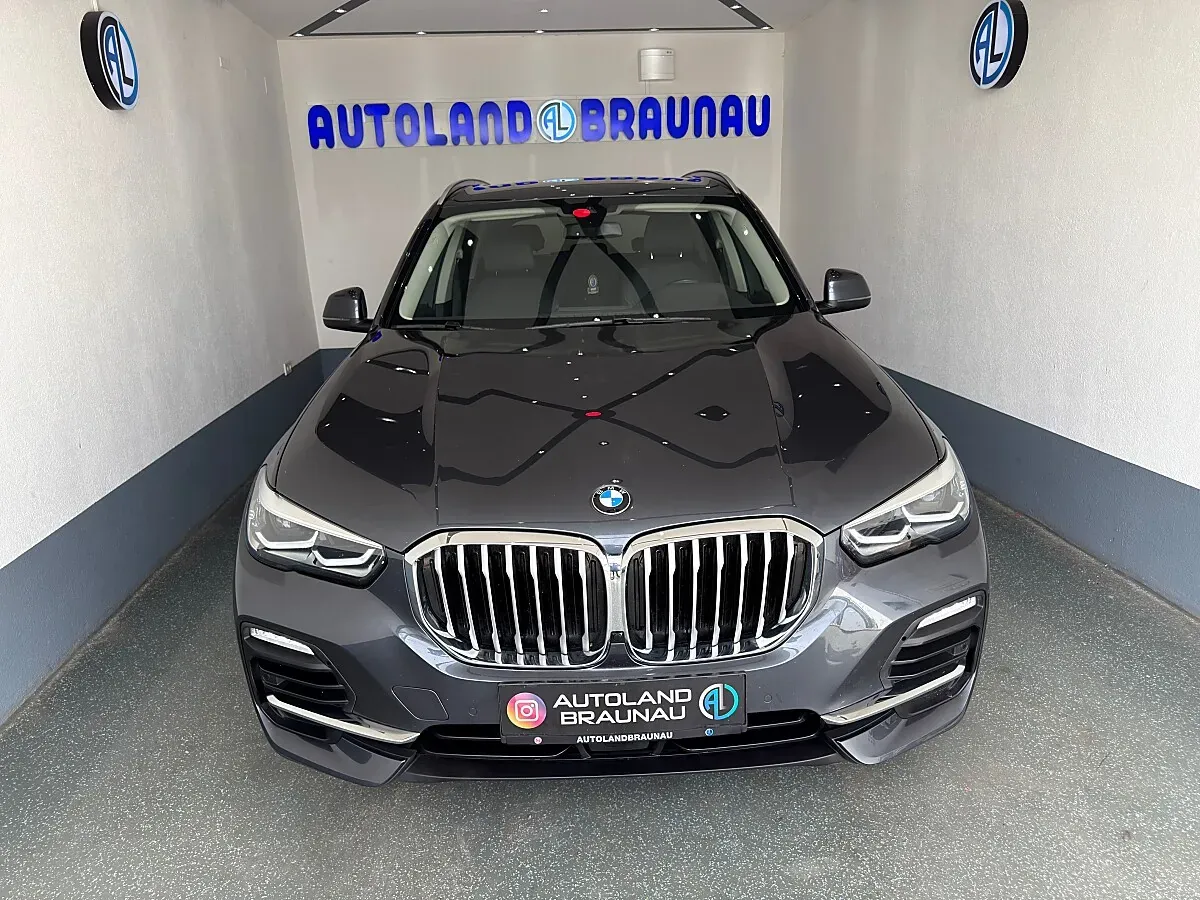 BMW X5 2019 photo 3