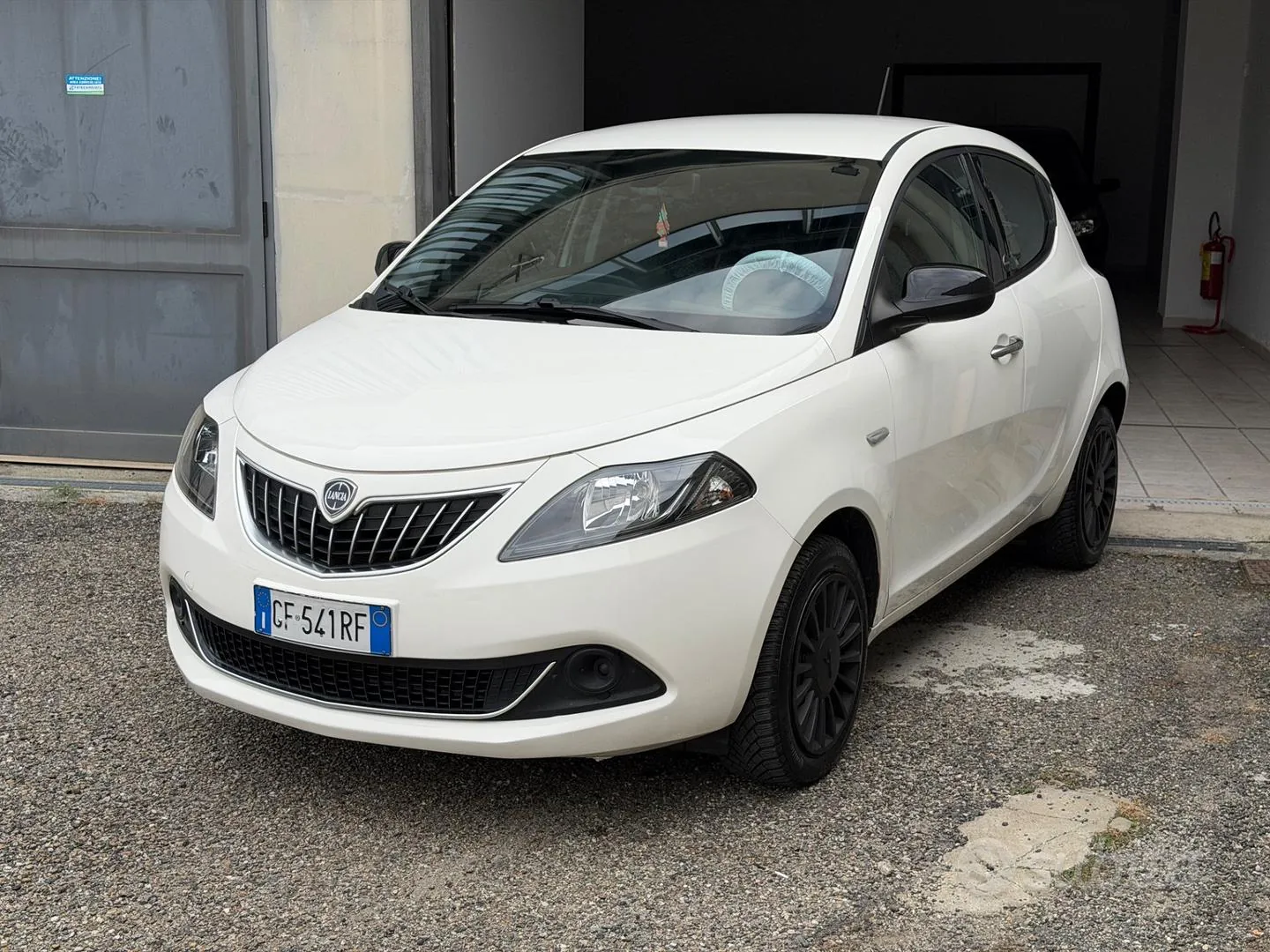 Lancia Ypsilon 2021 photo 3