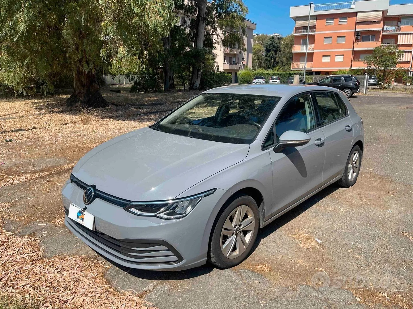 Volkswagen Golf 2021 photo 2