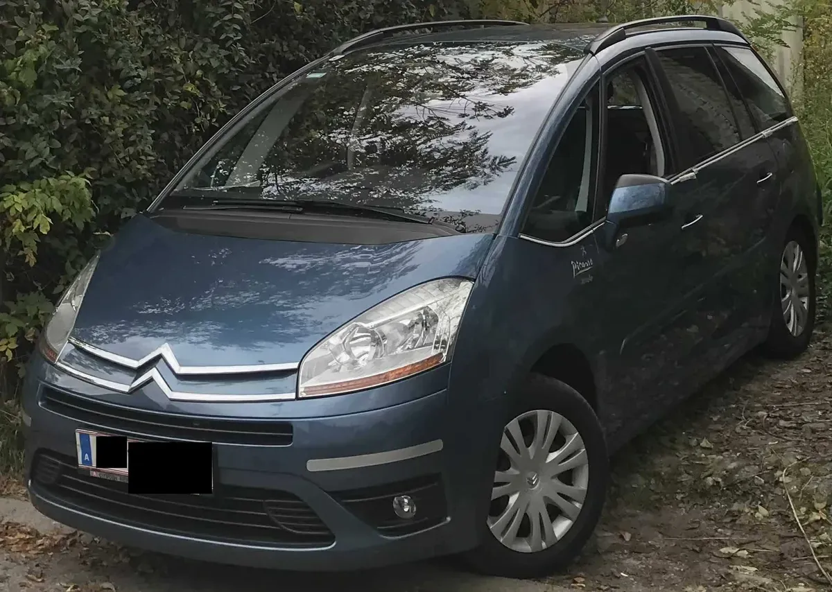 Citroen Grand C4 Picasso 2008 photo 3