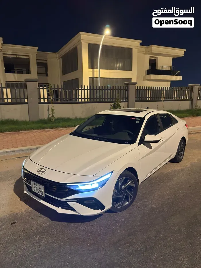Hyundai Elantra 2024 photo 2