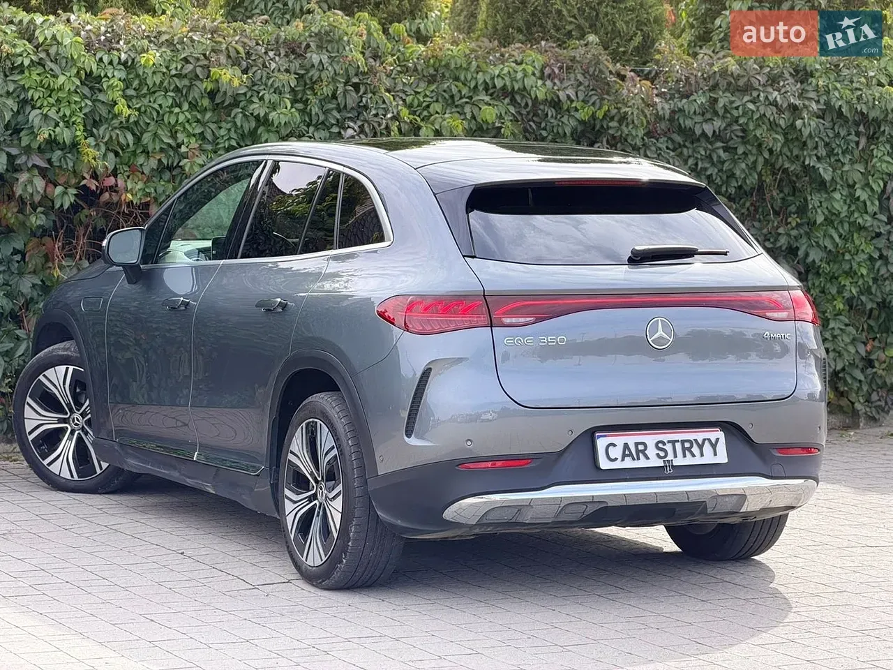 Mercedes-Benz Eqe Suv 2023 photo 4